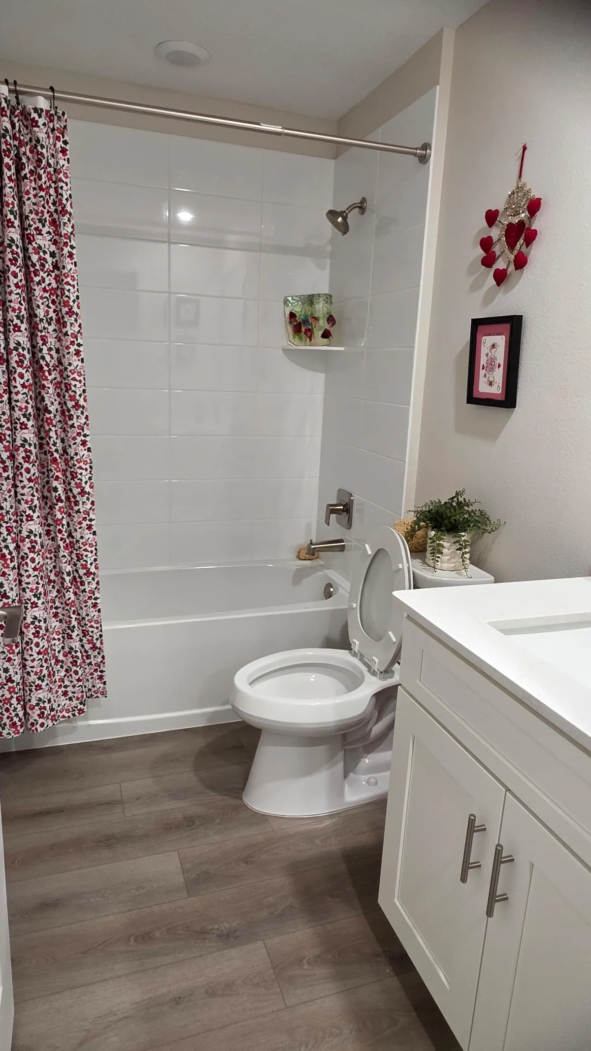 Guest bathroom after cleaning in Ocala FL