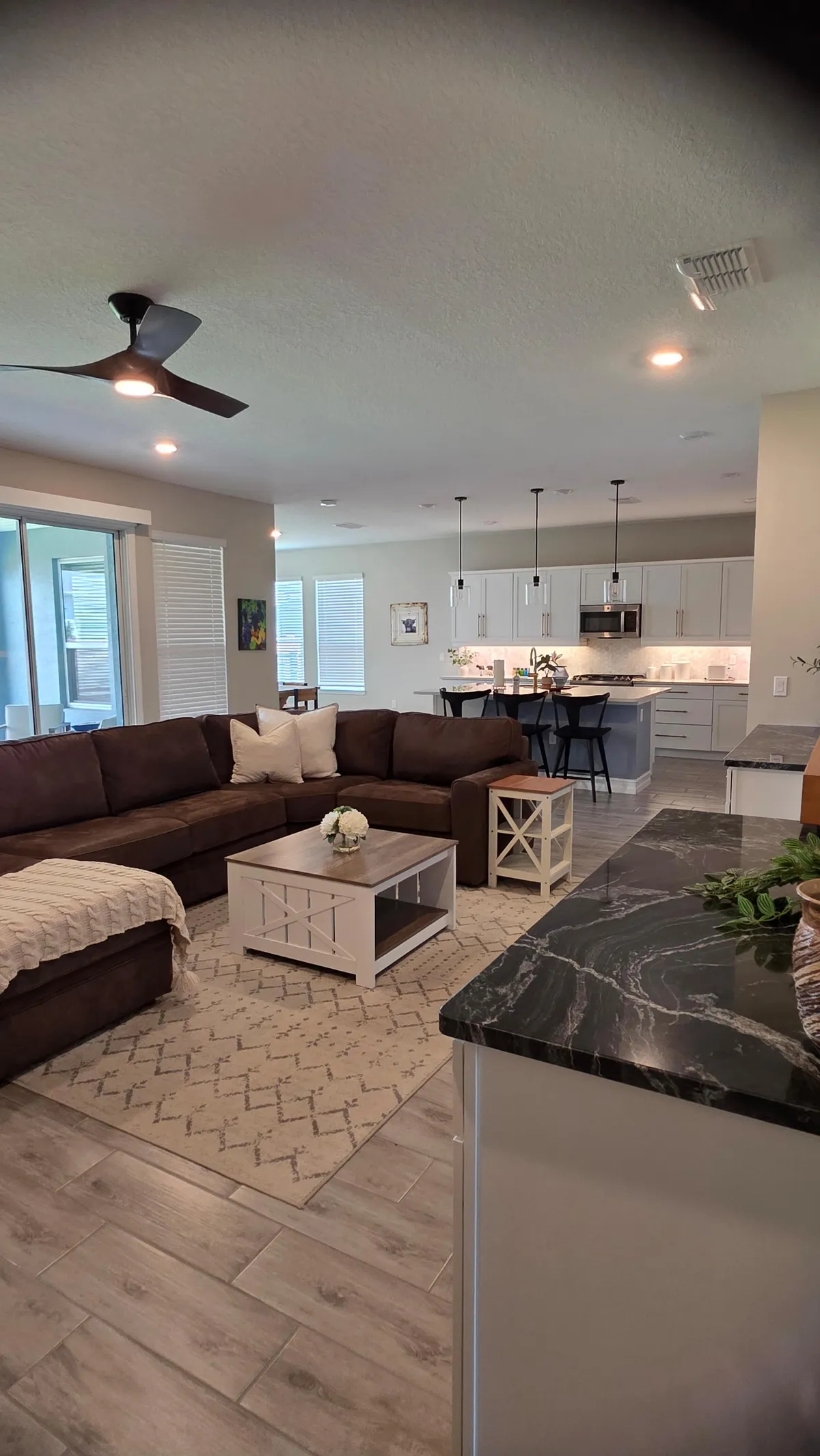 Living room kept spotless on a recurring cleaning plan